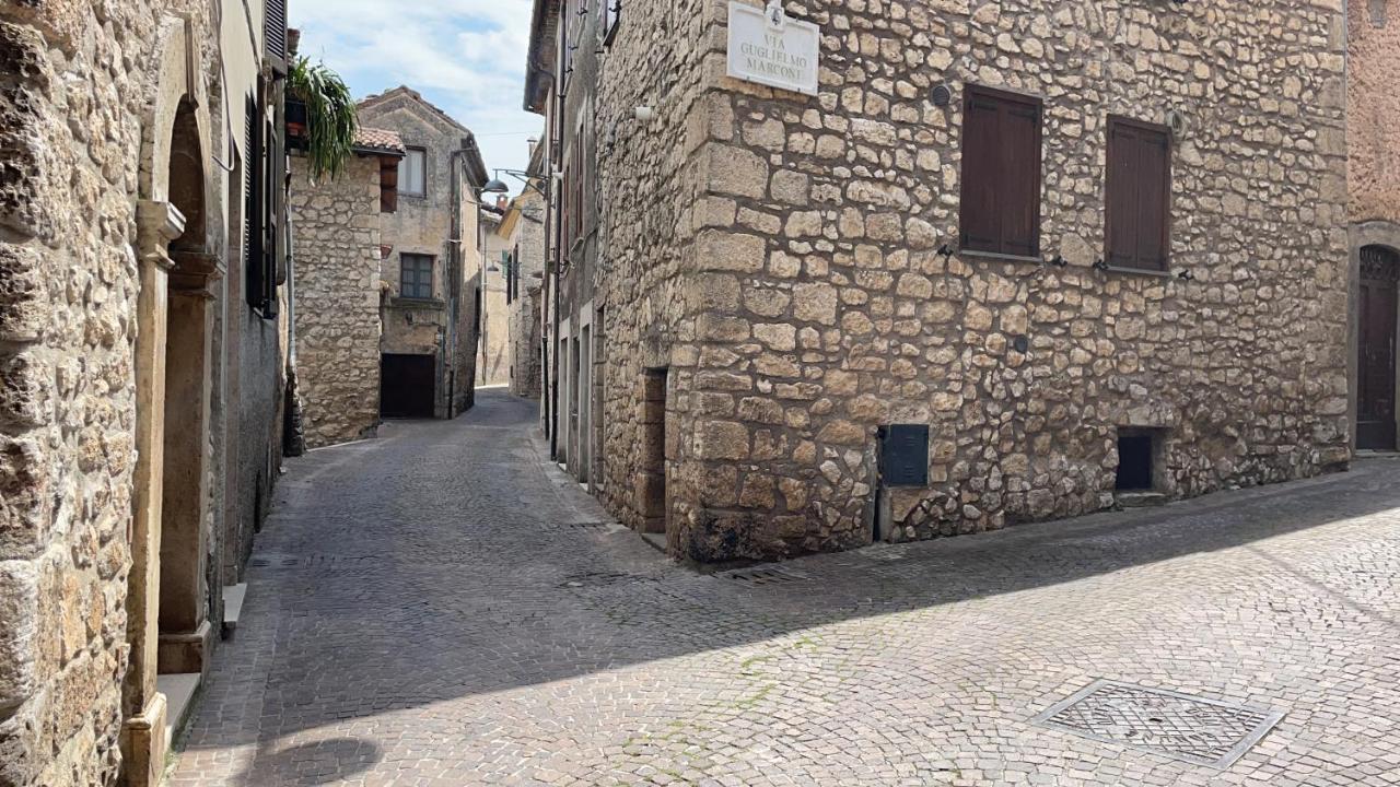 Appartement Vicovacanze Acero à Vico nel Lazio Extérieur photo