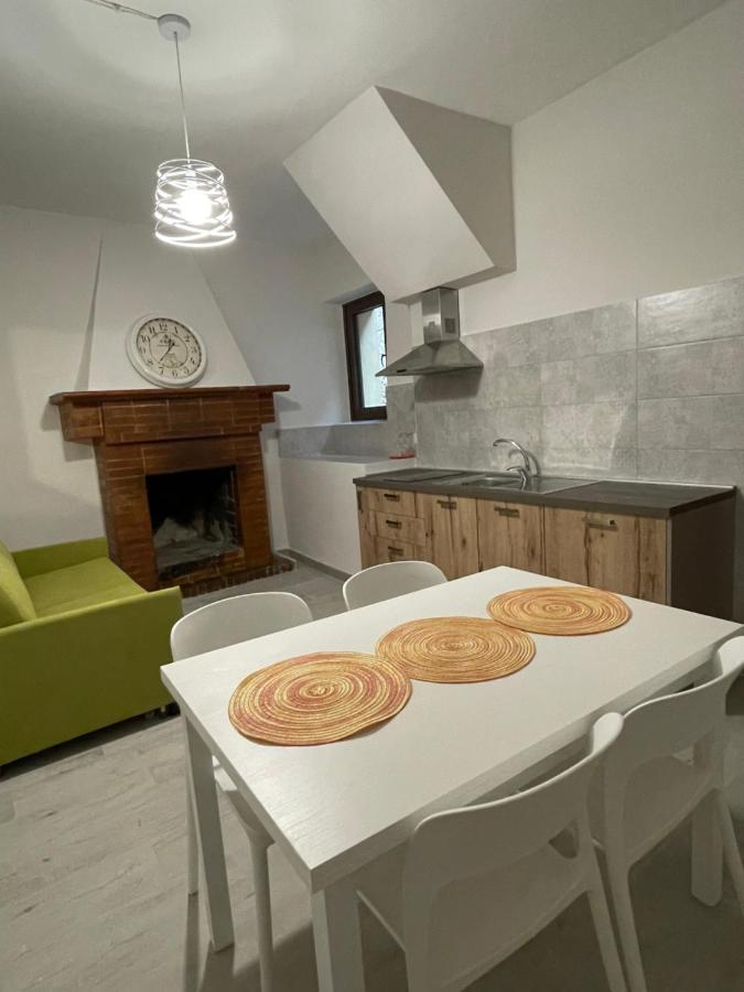 Appartement Vicovacanze Acero à Vico nel Lazio Extérieur photo